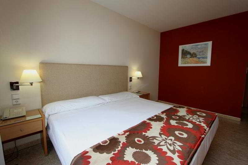 Hotel & Spa Real Jaca Quarto foto