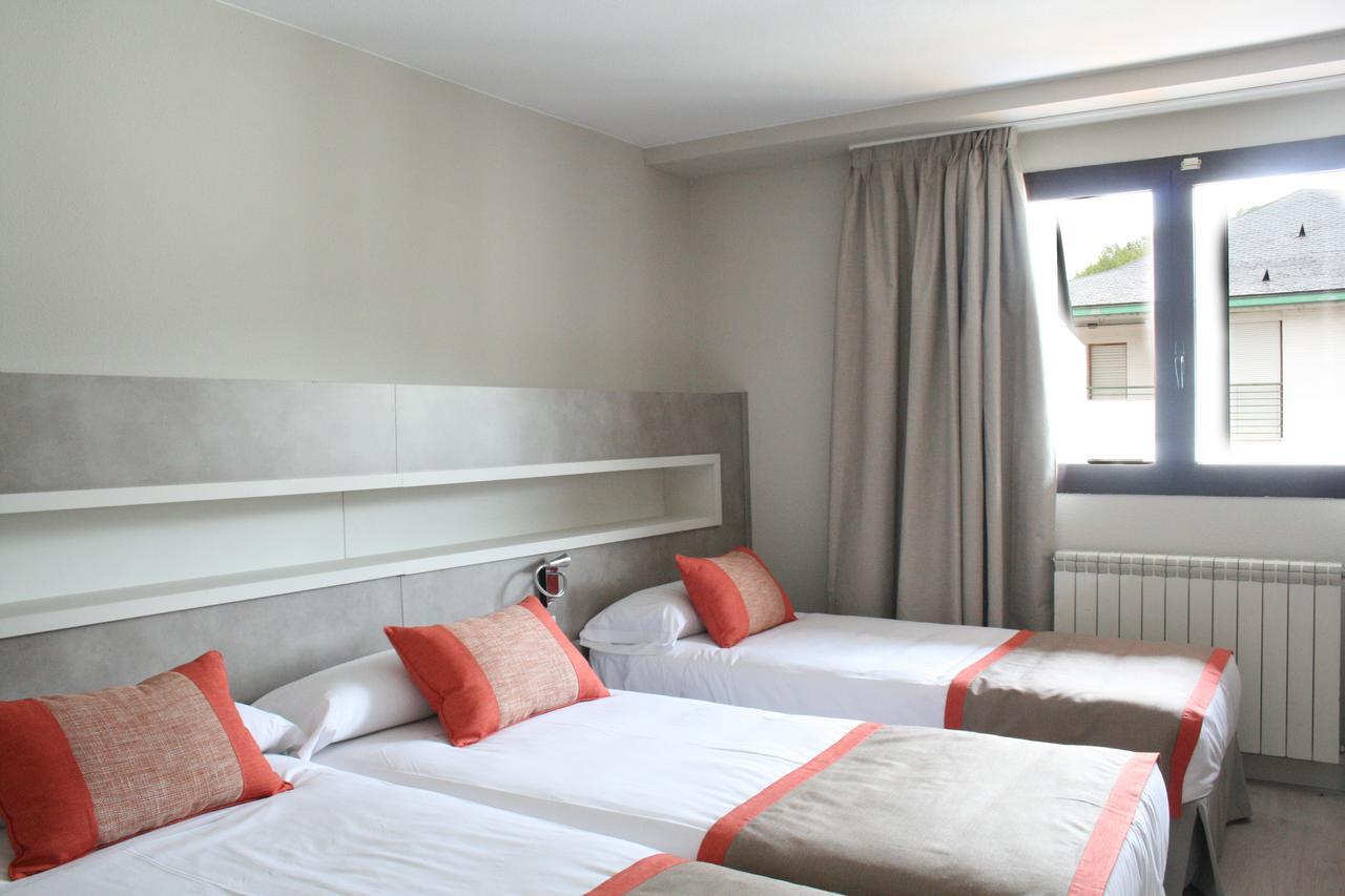 Hotel & Spa Real Jaca Exterior foto