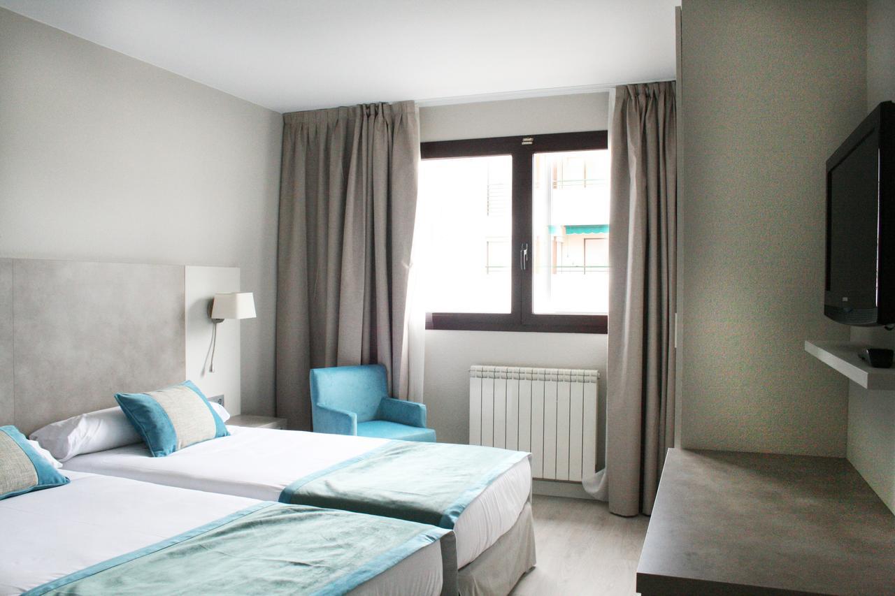 Hotel & Spa Real Jaca Exterior foto