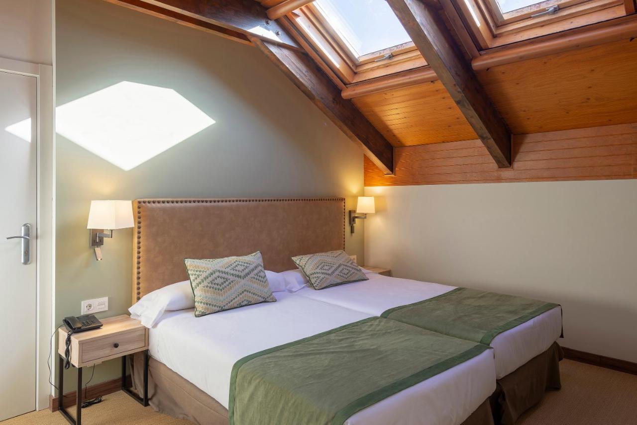 Hotel & Spa Real Jaca Exterior foto